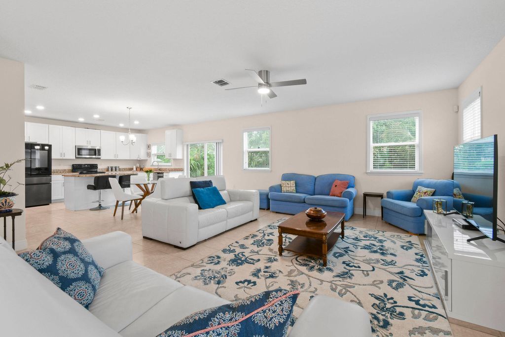 Photo of 1262 SW Patricia Avenue, Port Saint Lucie, FL 34953 (MLS # R11130940)