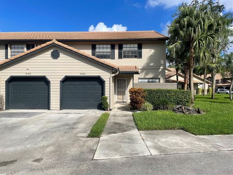 9162 Vineyard Lake Dr Plantation FL 33324