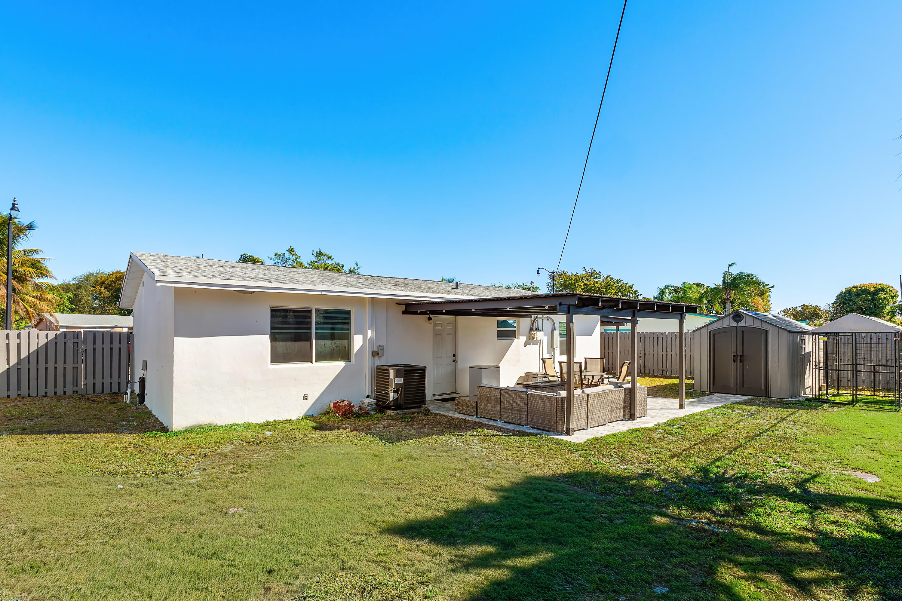 CRESTHAVEN NO 7 - Residential