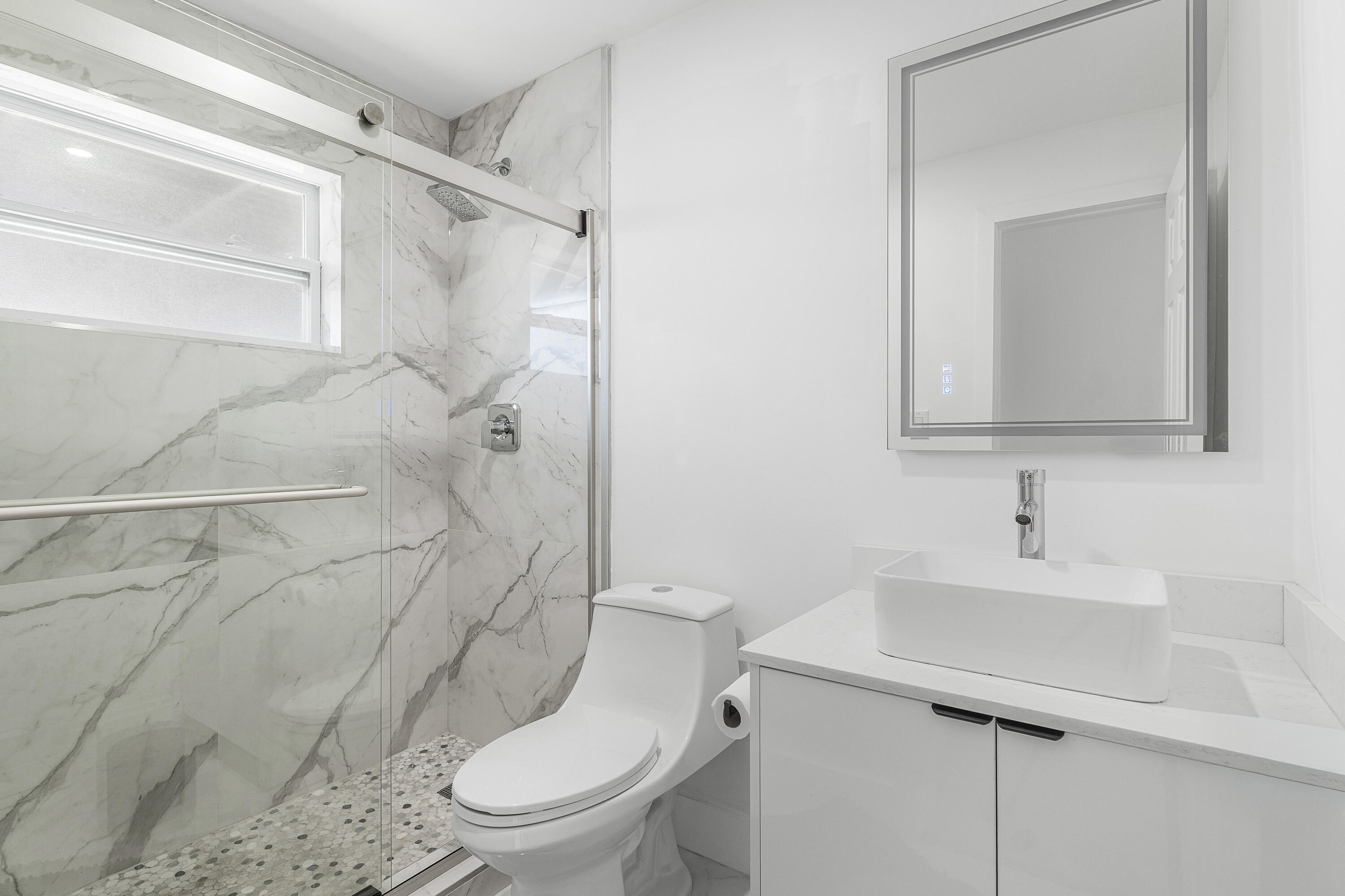 CRESTHAVEN NO 7 - Residential