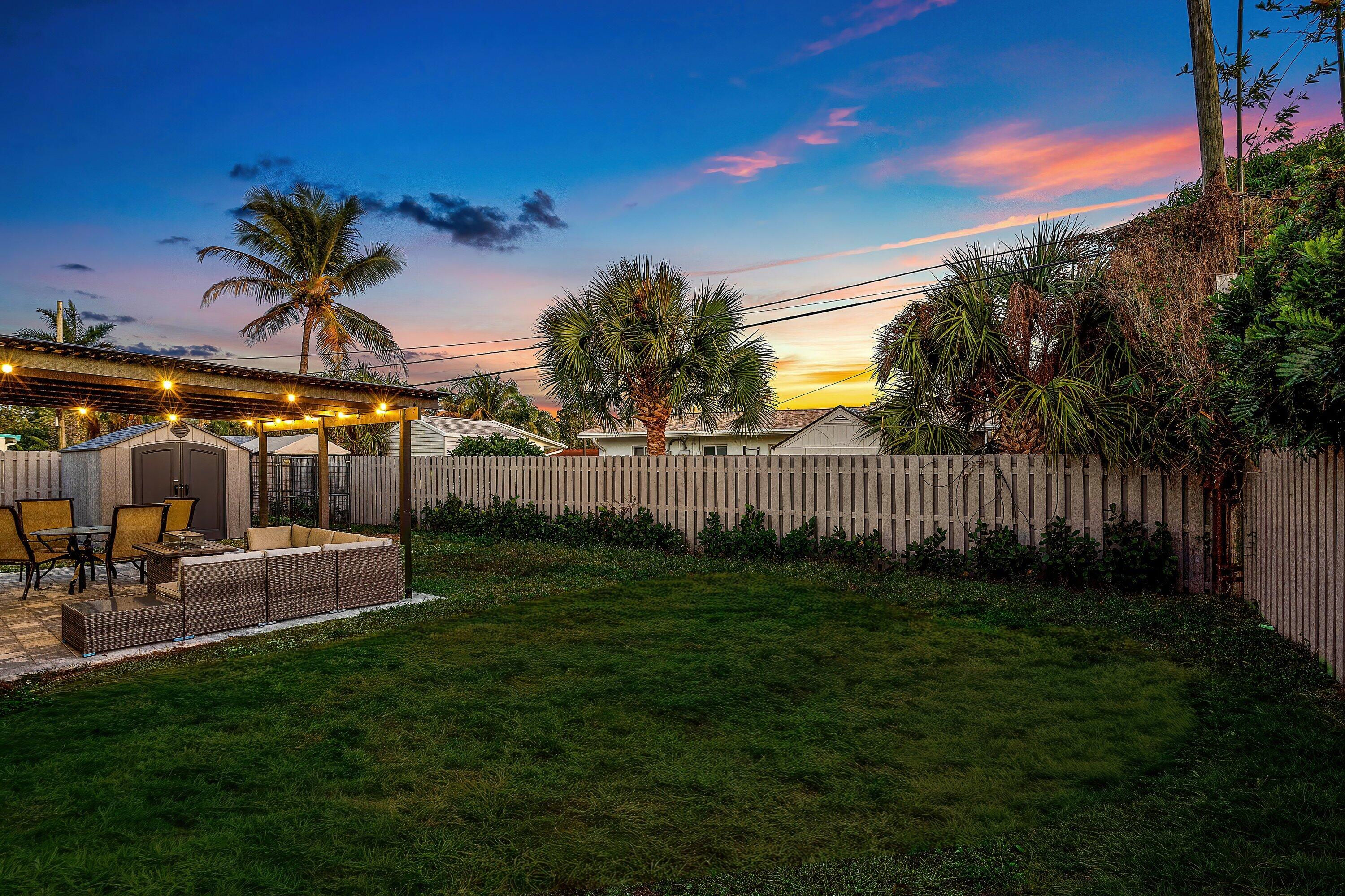 CRESTHAVEN NO 7 - Residential