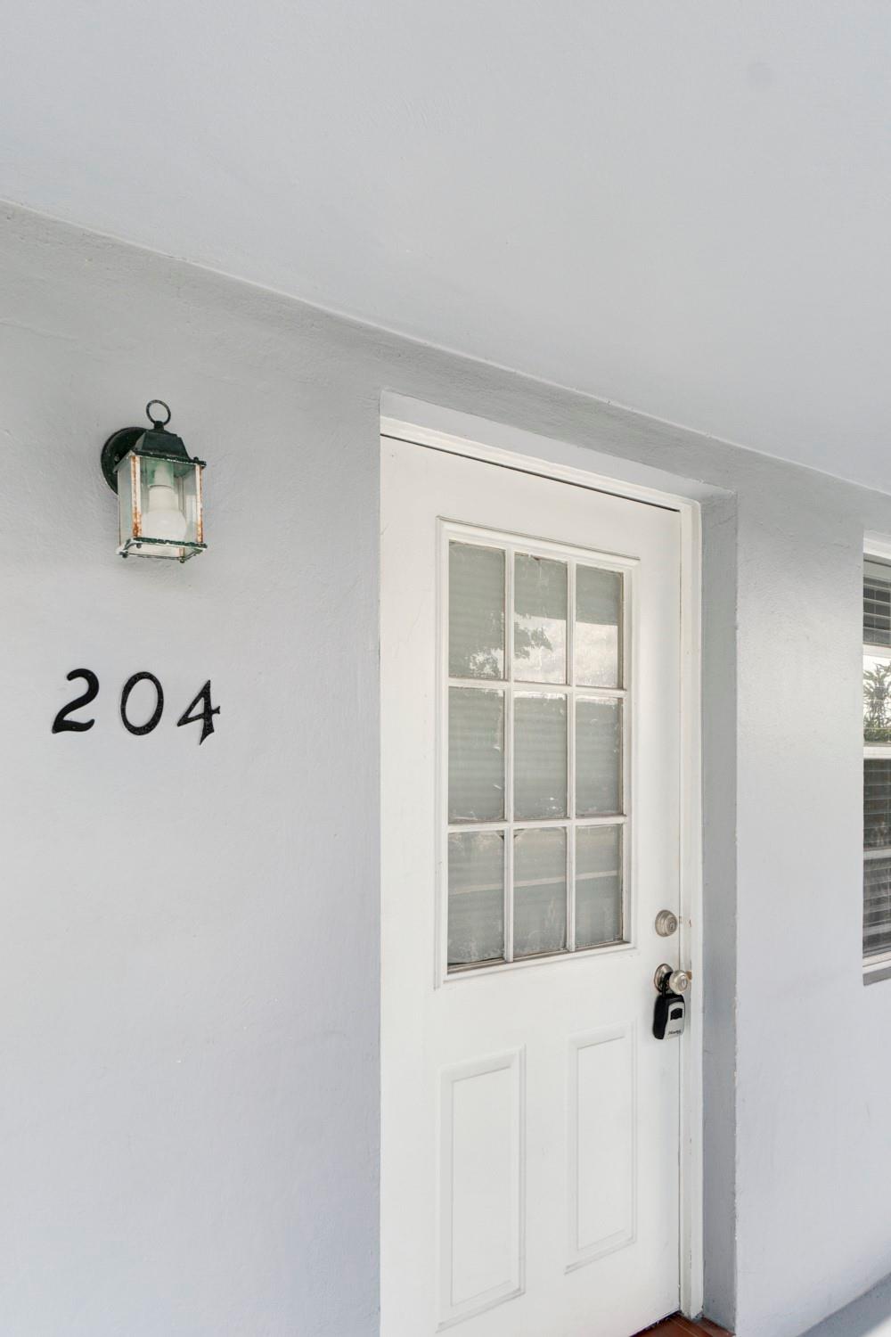 751 Pine Dr 204