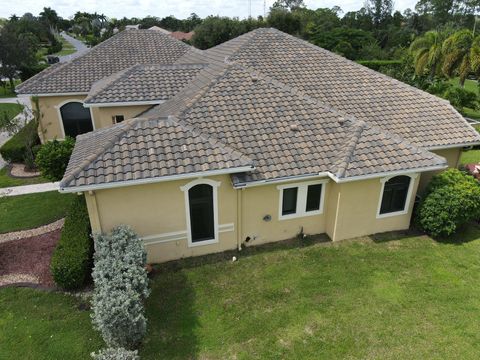 A home in Lake Worth