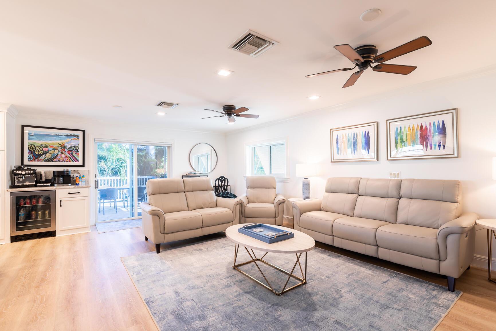 1809 Surfside Drive
