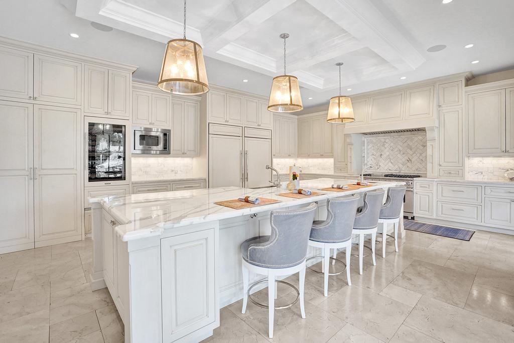 CORAL ISLES - Residential