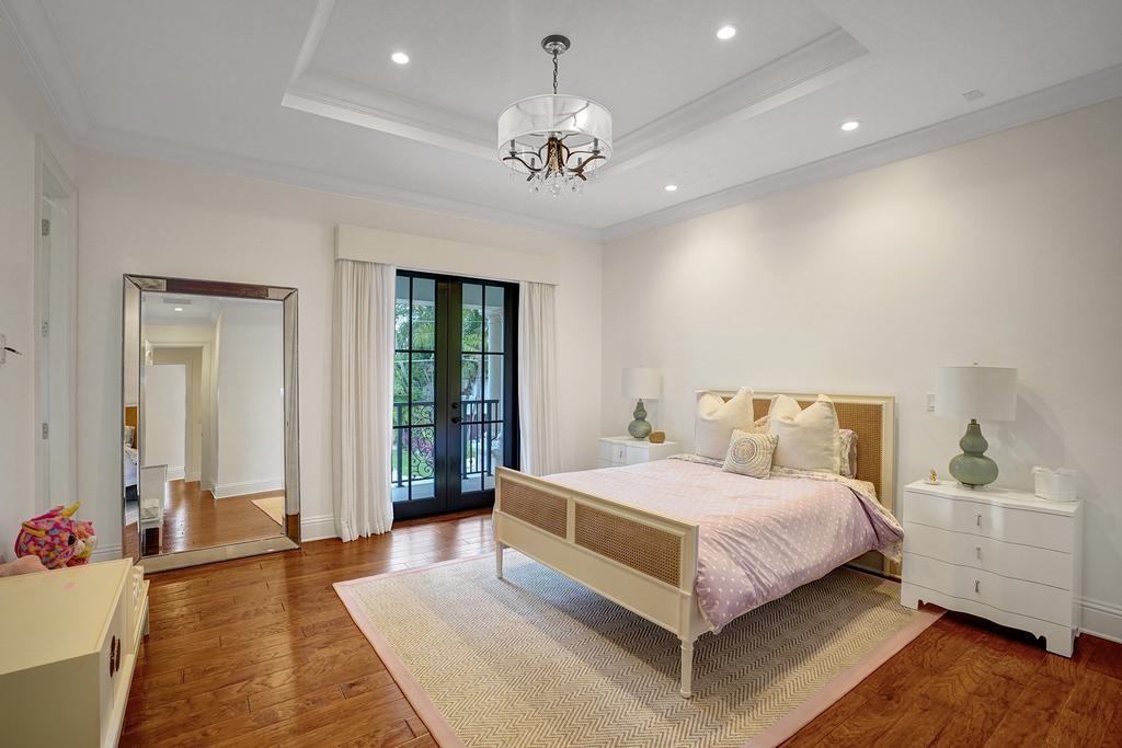 CORAL ISLES - Residential