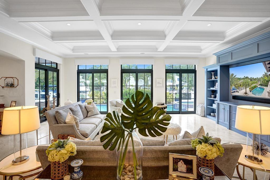 CORAL ISLES - Residential