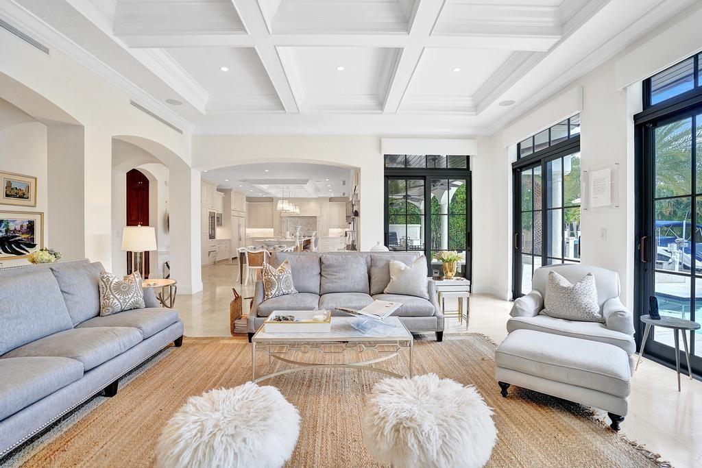 CORAL ISLES - Residential