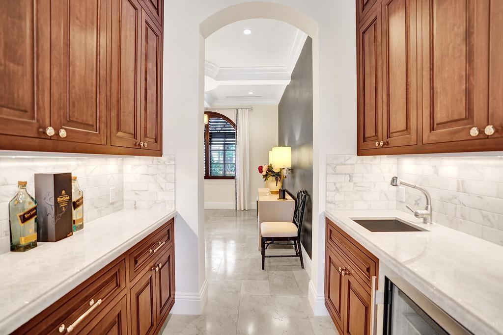 CORAL ISLES - Residential