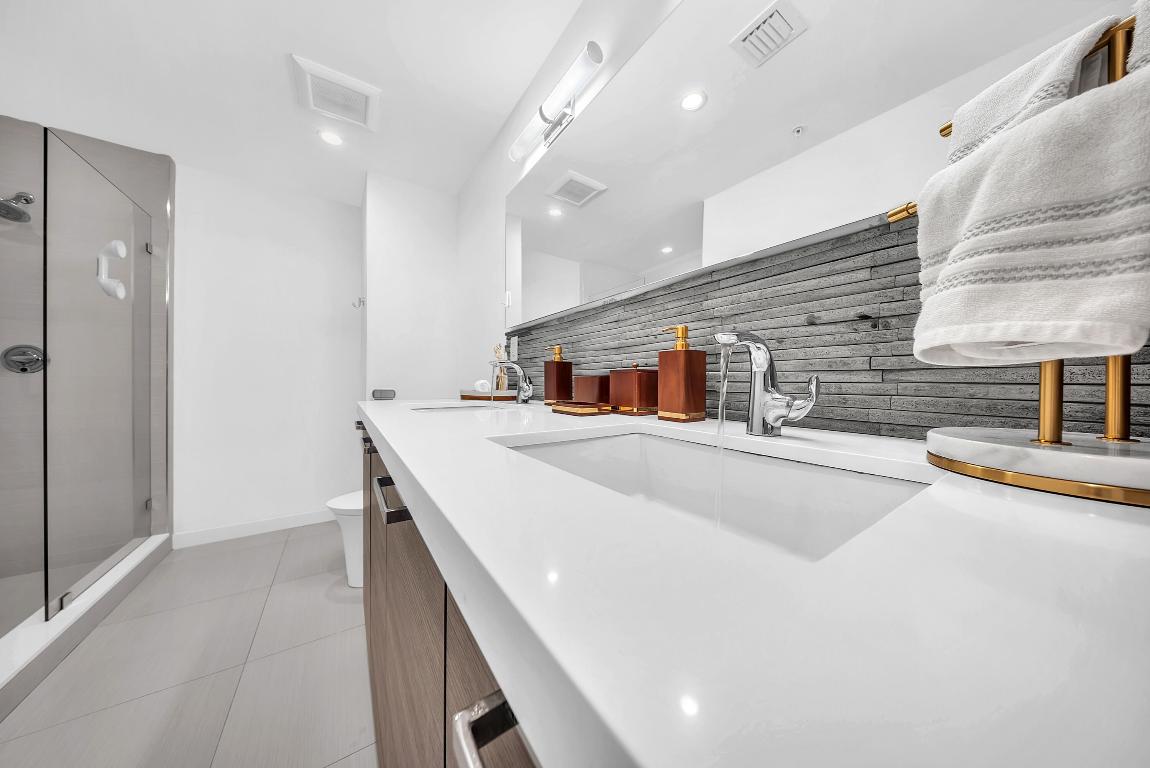 Fordham Condo - Residential