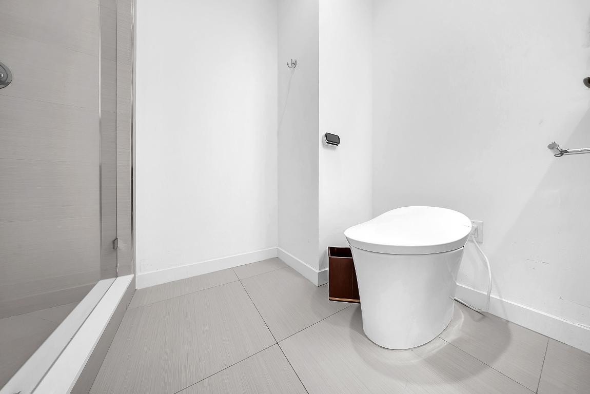 Fordham Condo - Residential