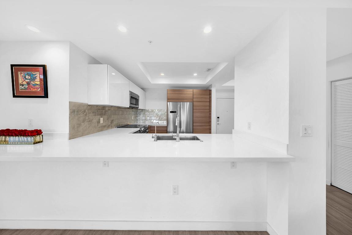 Fordham Condo - Residential