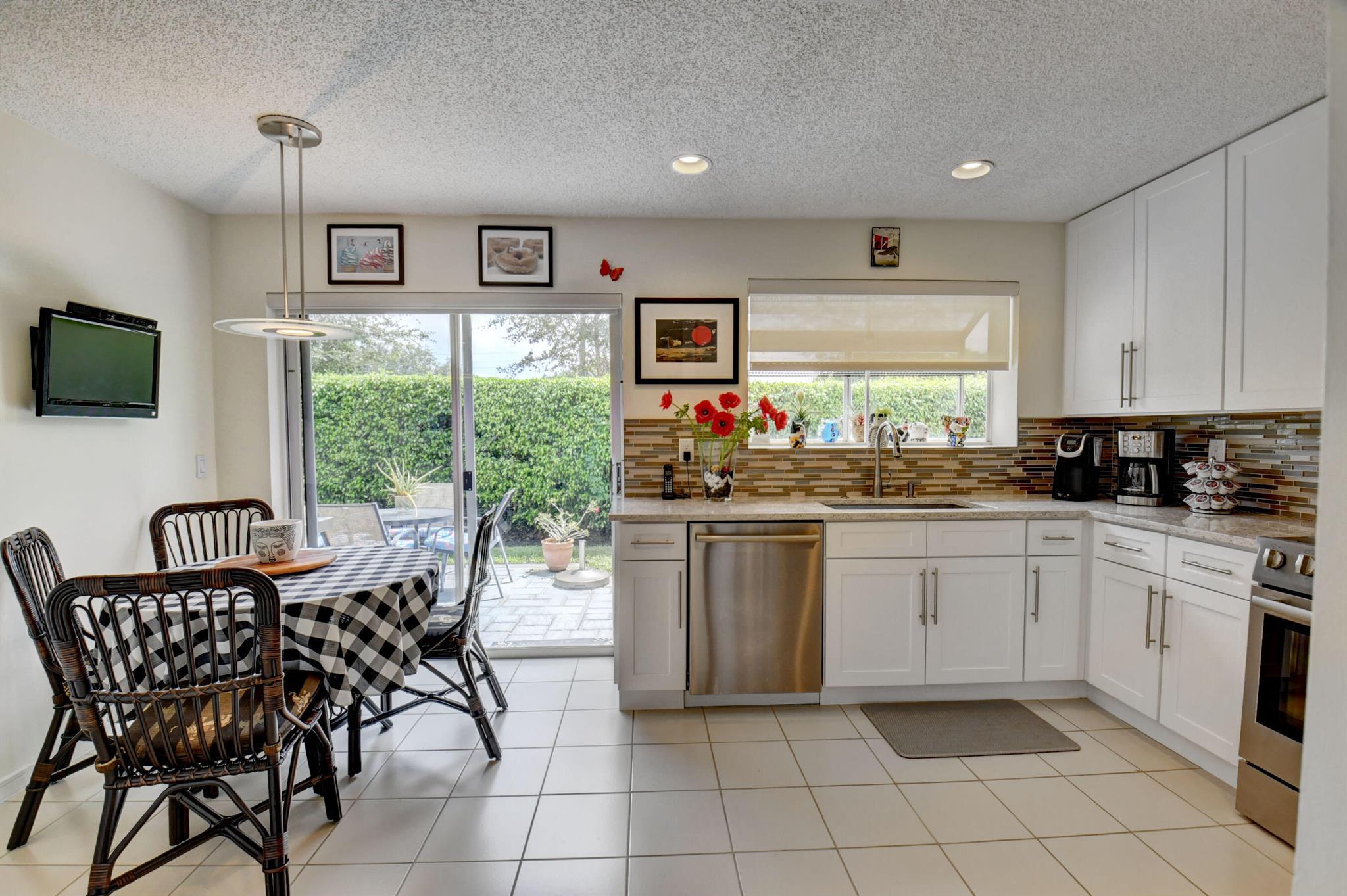 CEDAR CAY - Residential Lease