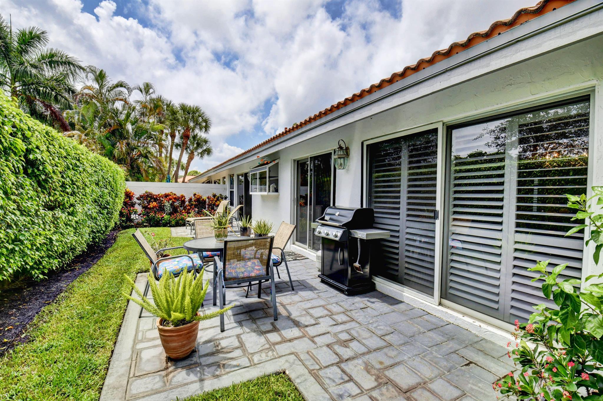 CEDAR CAY - Residential Lease