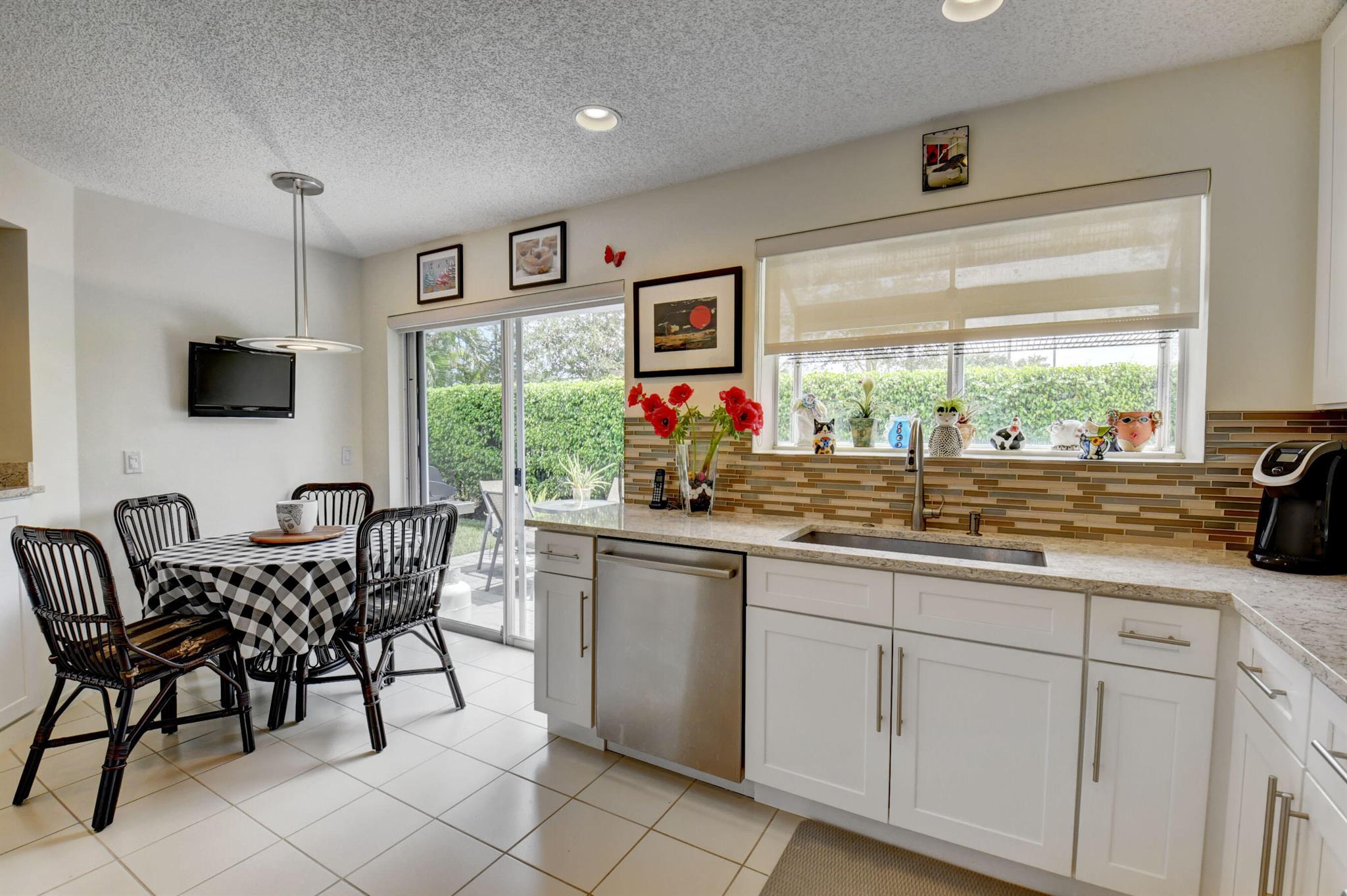 CEDAR CAY - Residential Lease