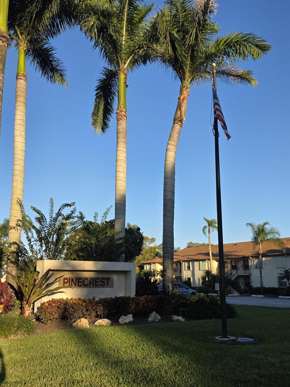 Pinecrest Condo - Residential