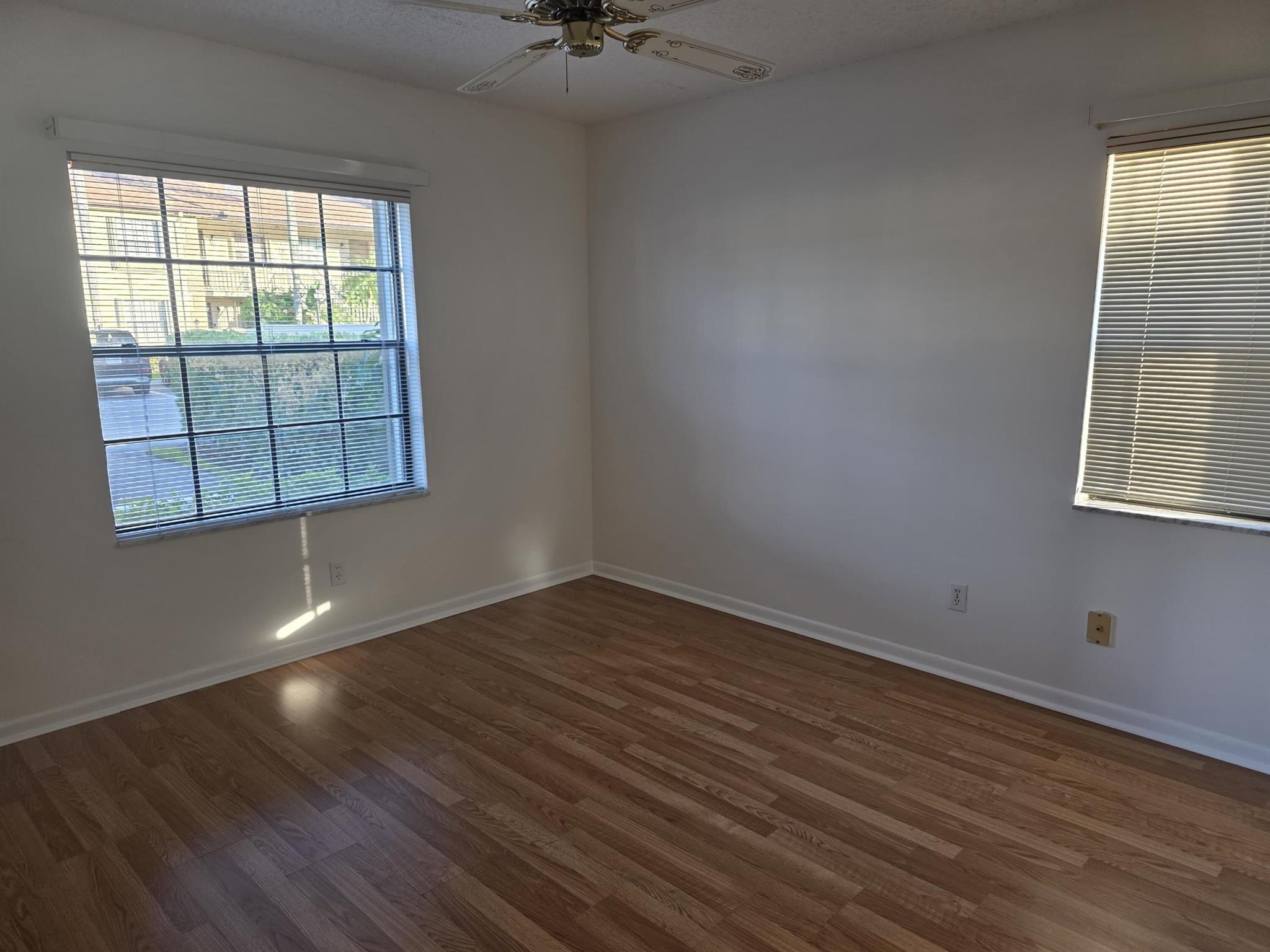 Pinecrest Condo - Residential