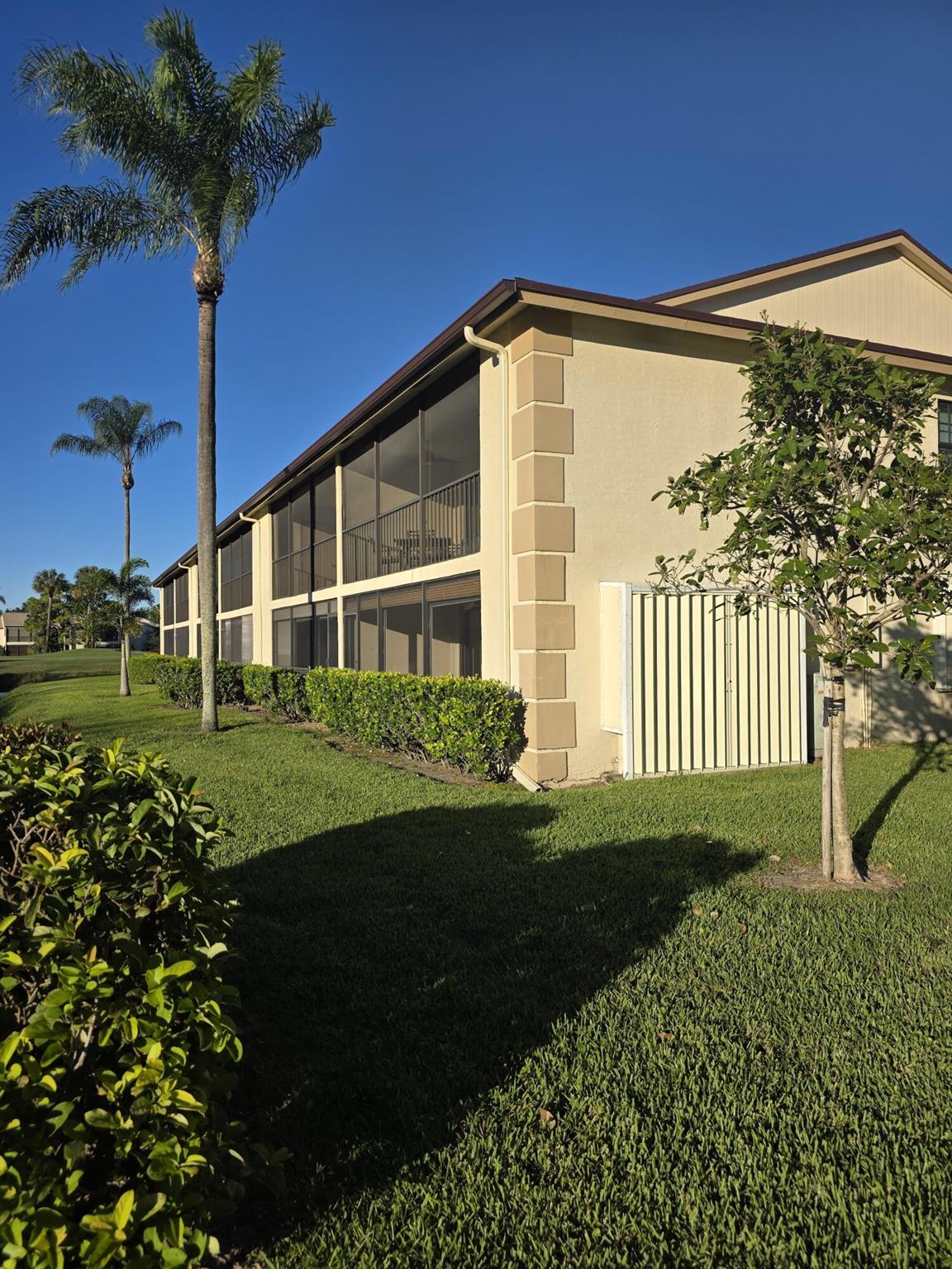 Pinecrest Condo - Residential