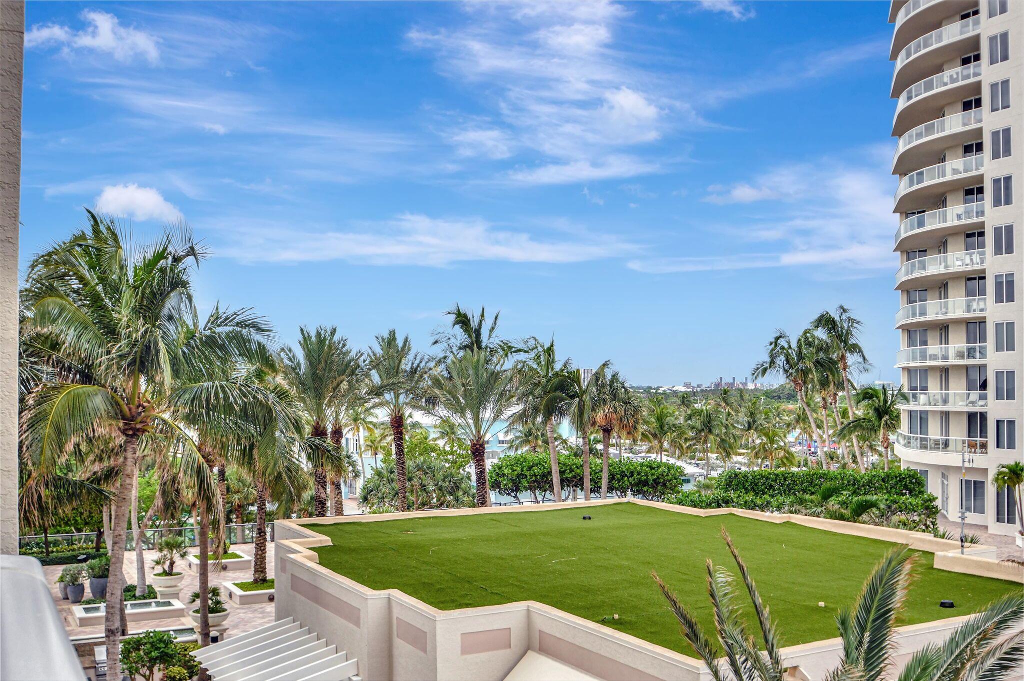 Ritz Carlton Residence - Residential