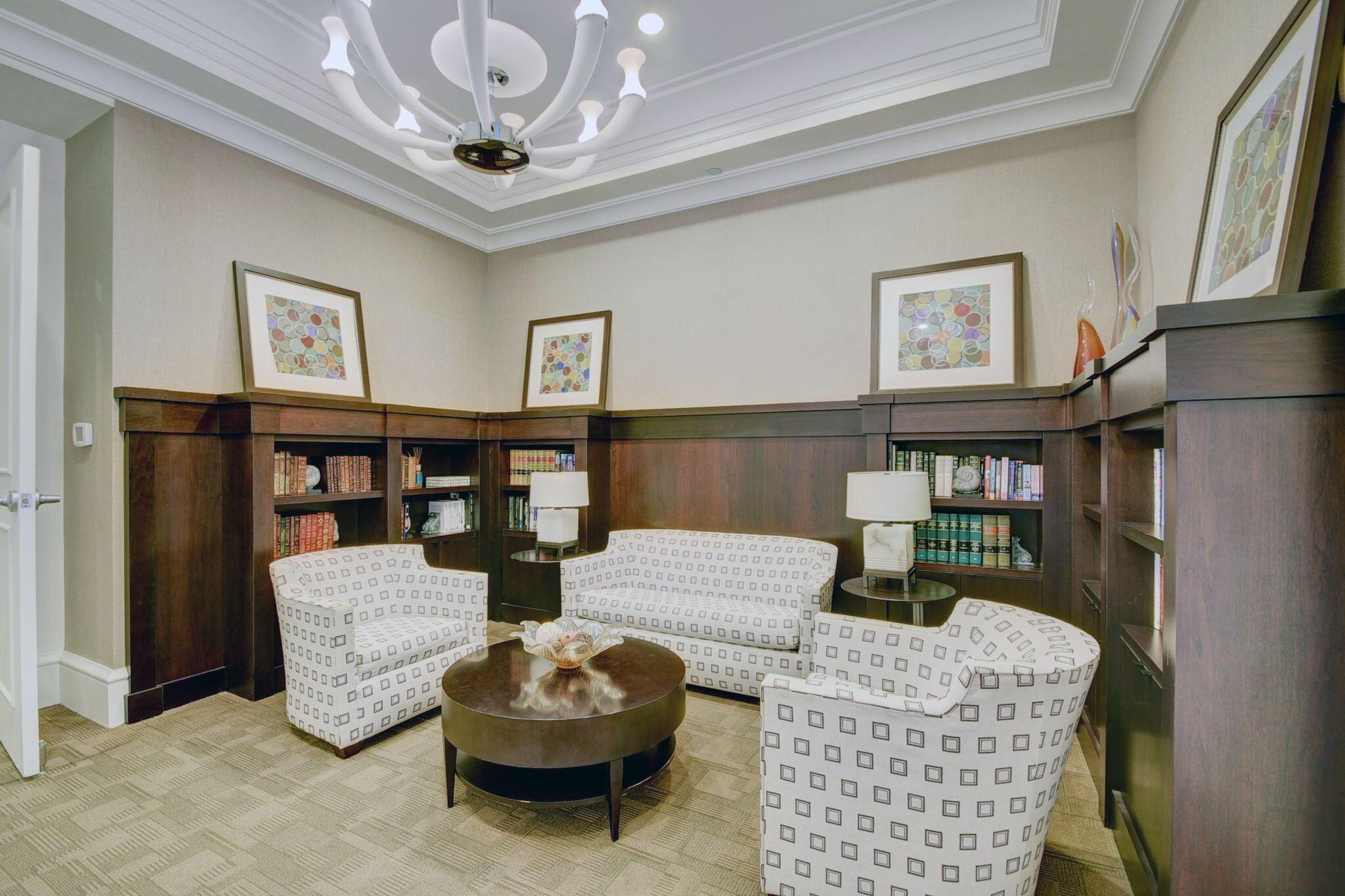 Ritz Carlton Residence - Residential