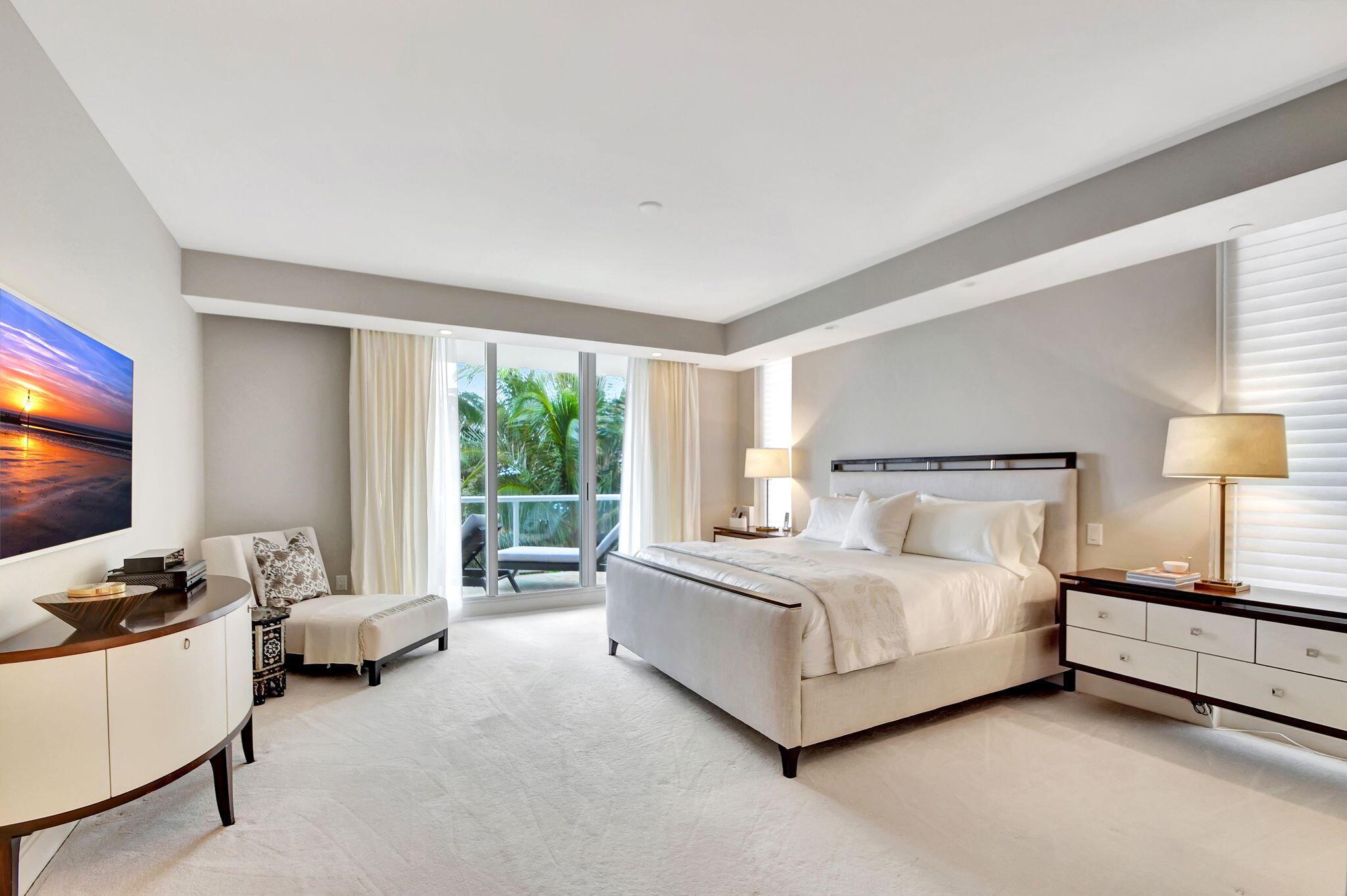 Ritz Carlton Residence - Residential