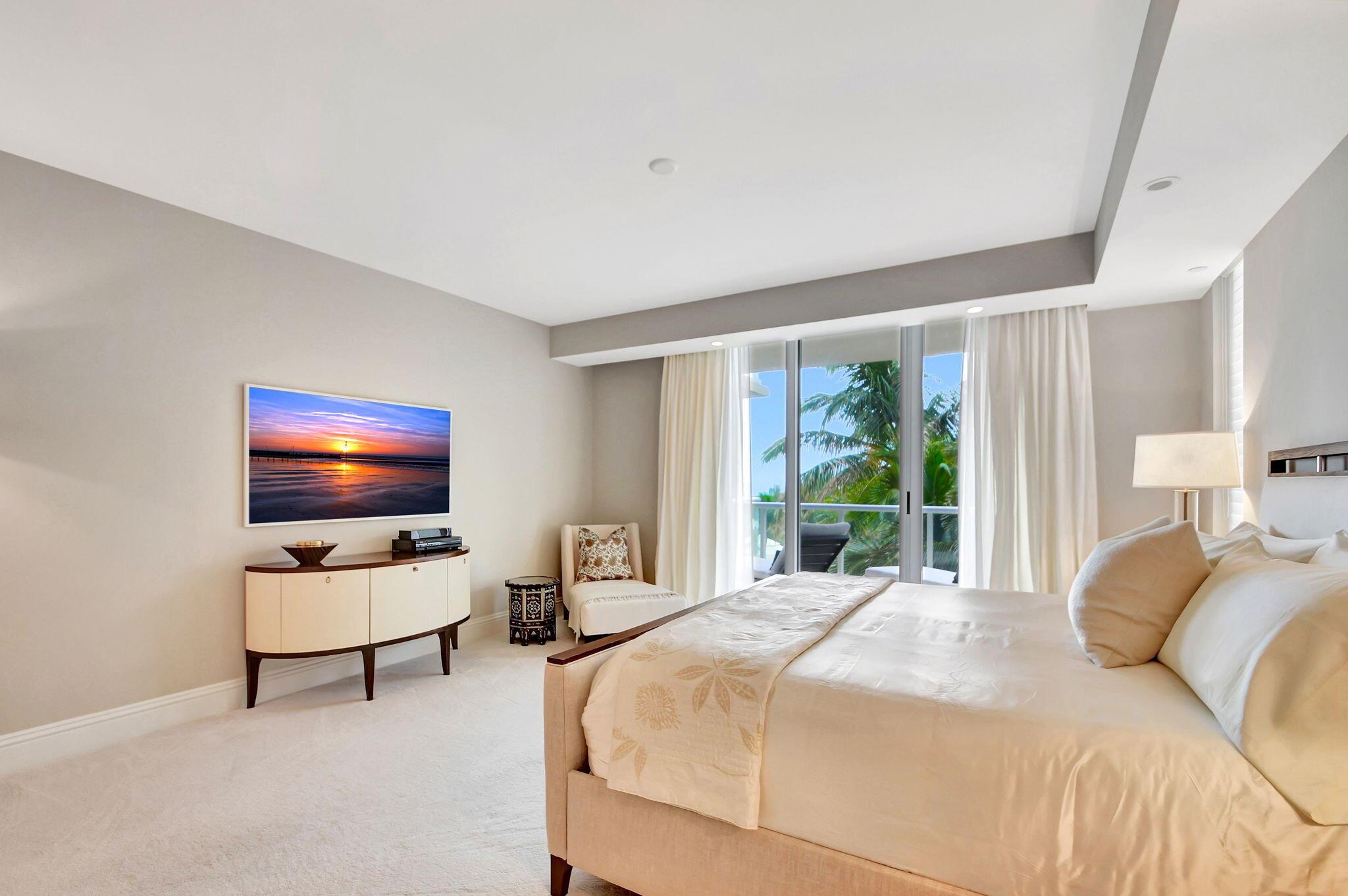 Ritz Carlton Residence - Residential