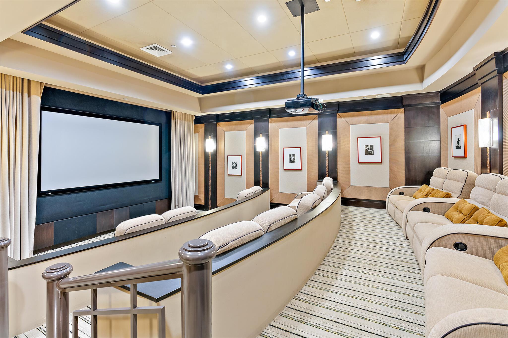 Ritz Carlton Residence - Residential