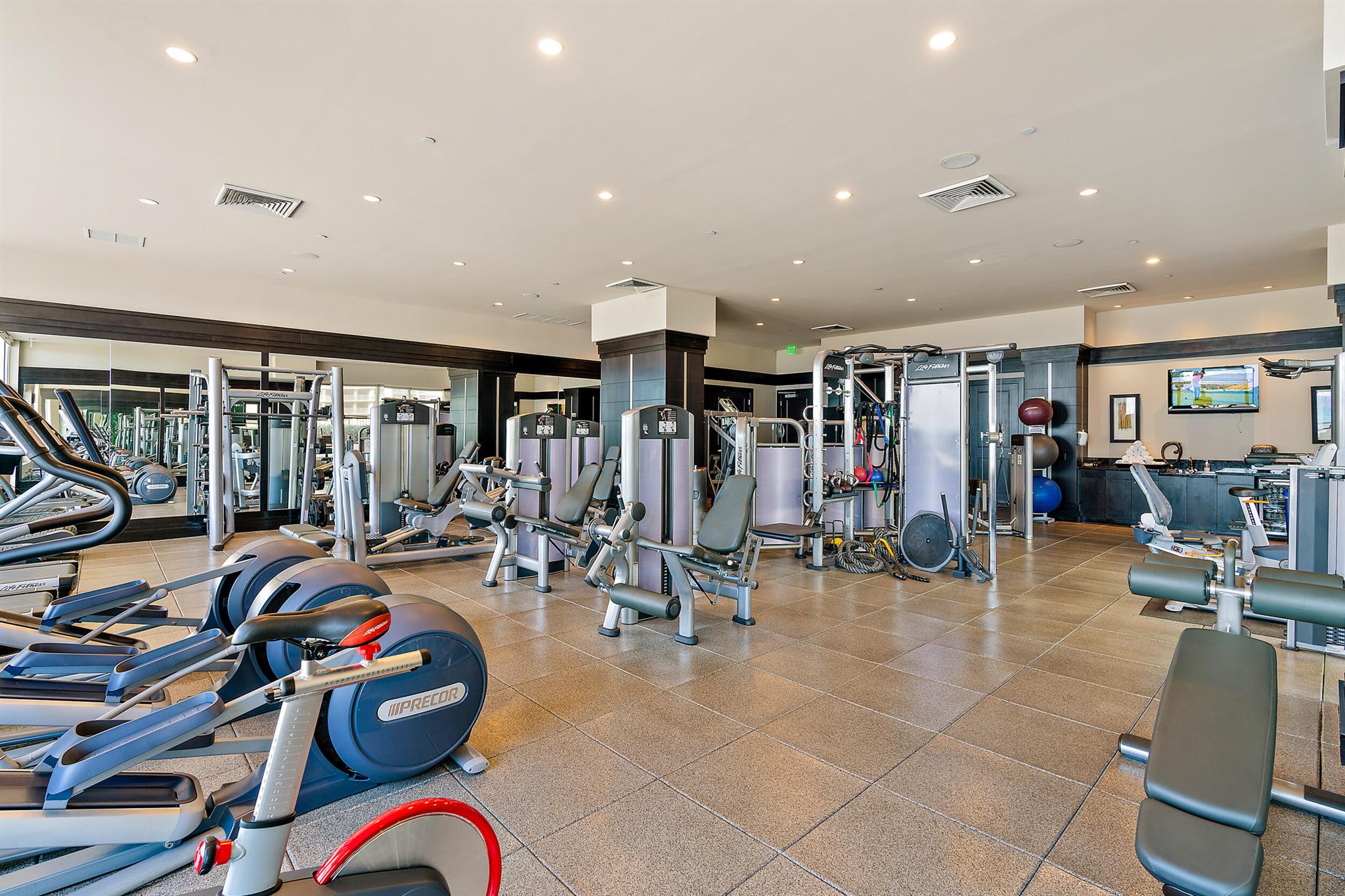 Ritz Carlton Residence - Residential