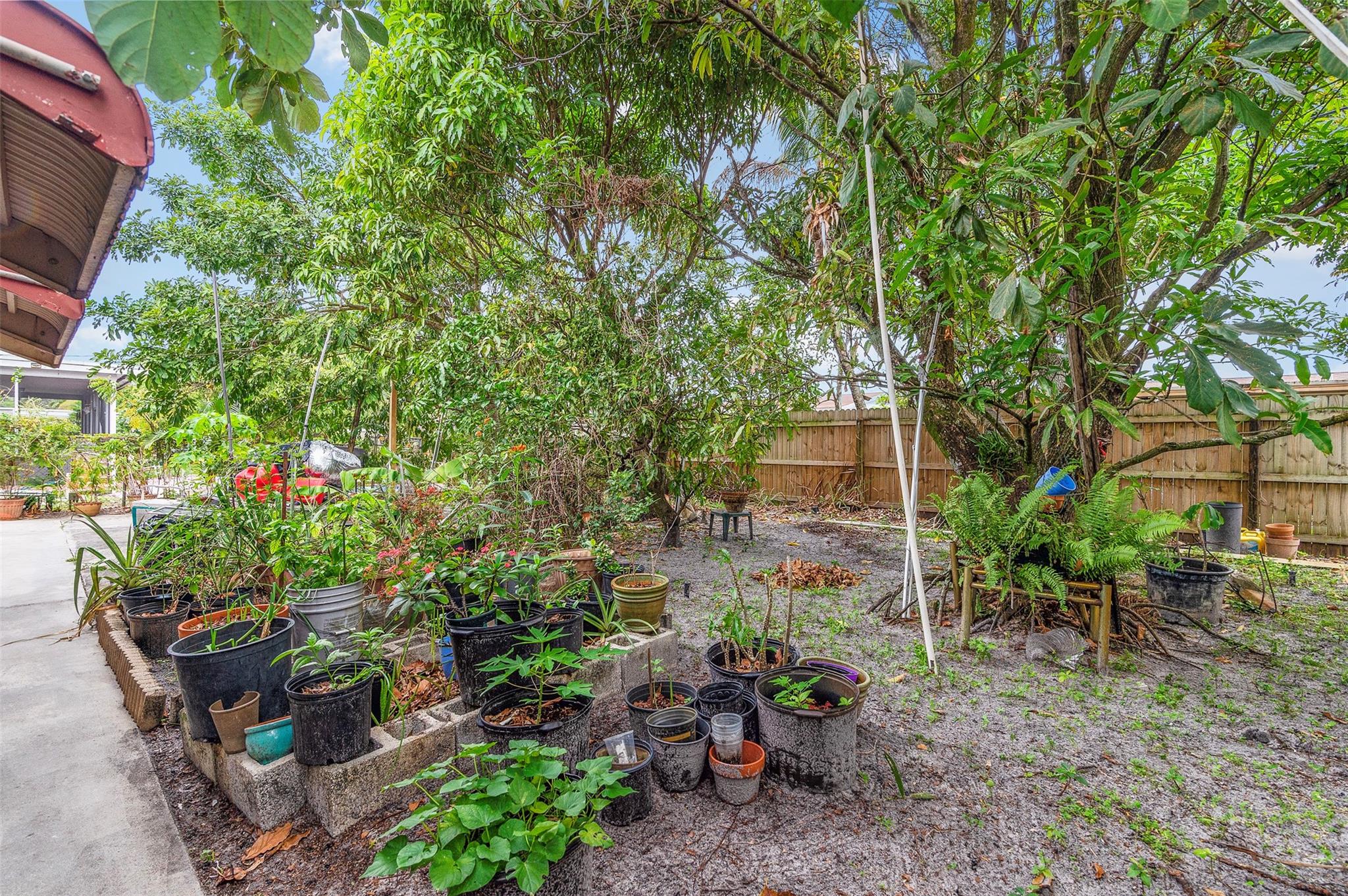 Lauderdale Lakes Eastgate - Residential