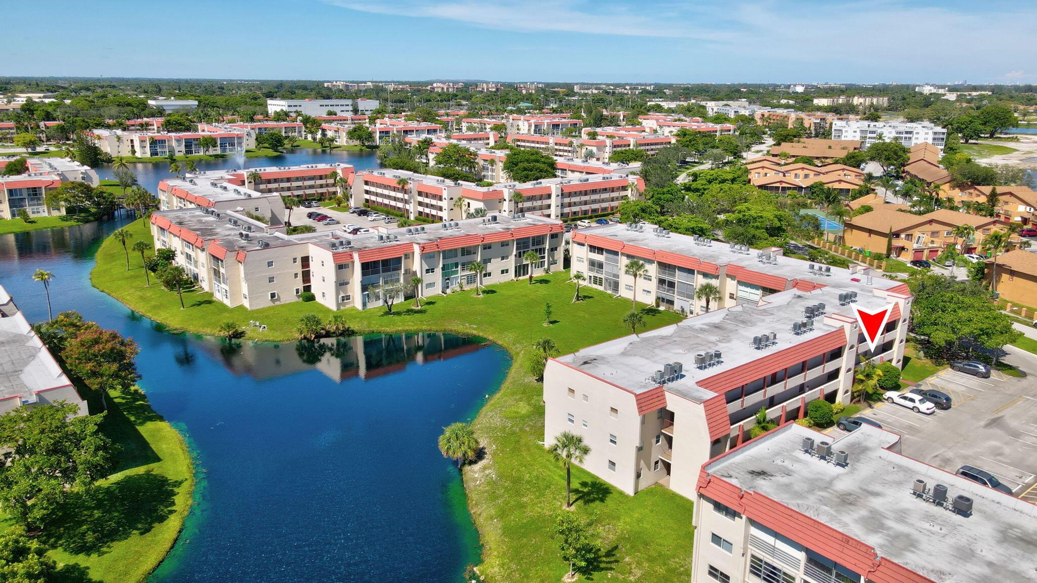 SUNRISE LAKES 11 CONDO - Residential
