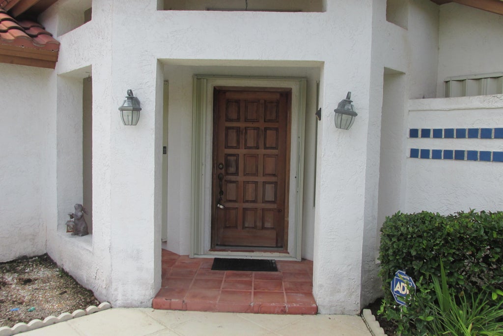 Photo of 2975 SW Mariposa Circle, Palm City, FL 34990 (MLS # R11001084)
