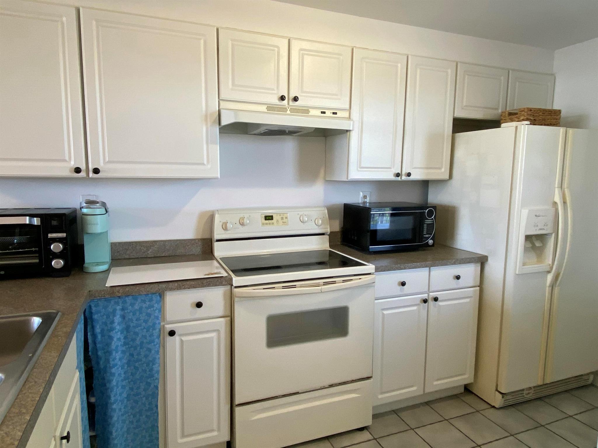 12 Royal Palm Way 603
