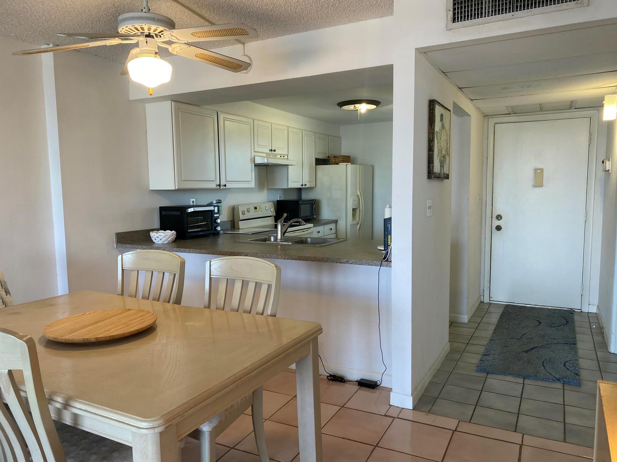 12 Royal Palm Way 603