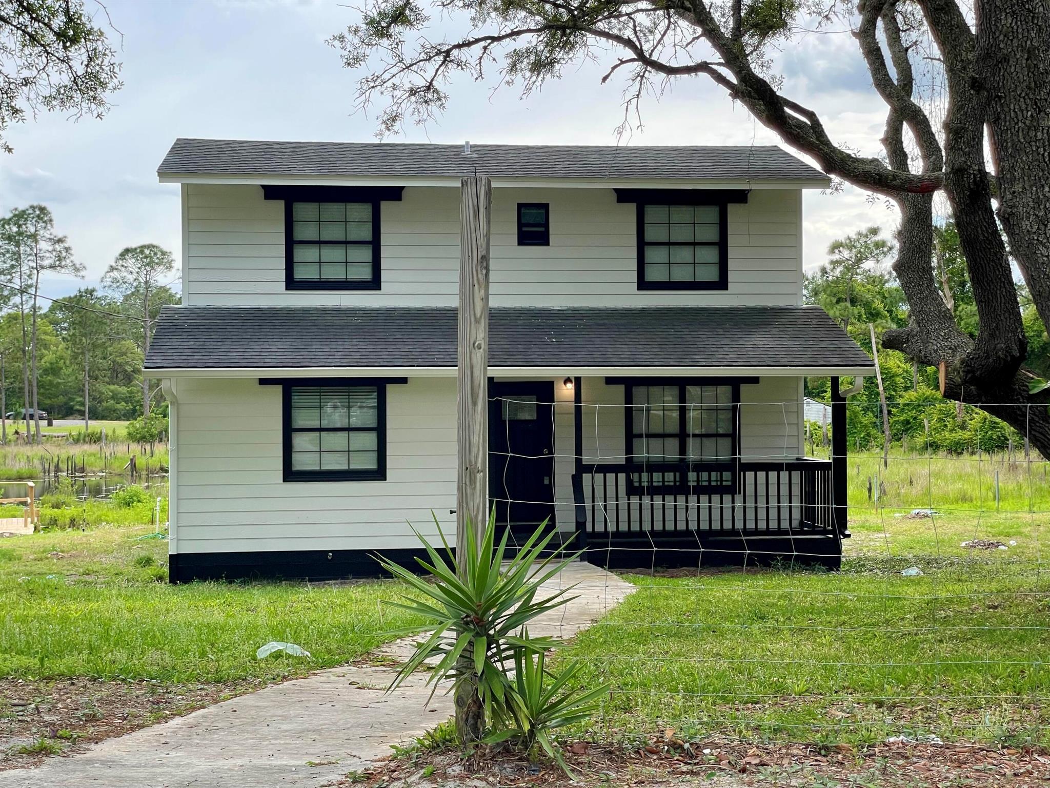 42111 Chinaberry Court