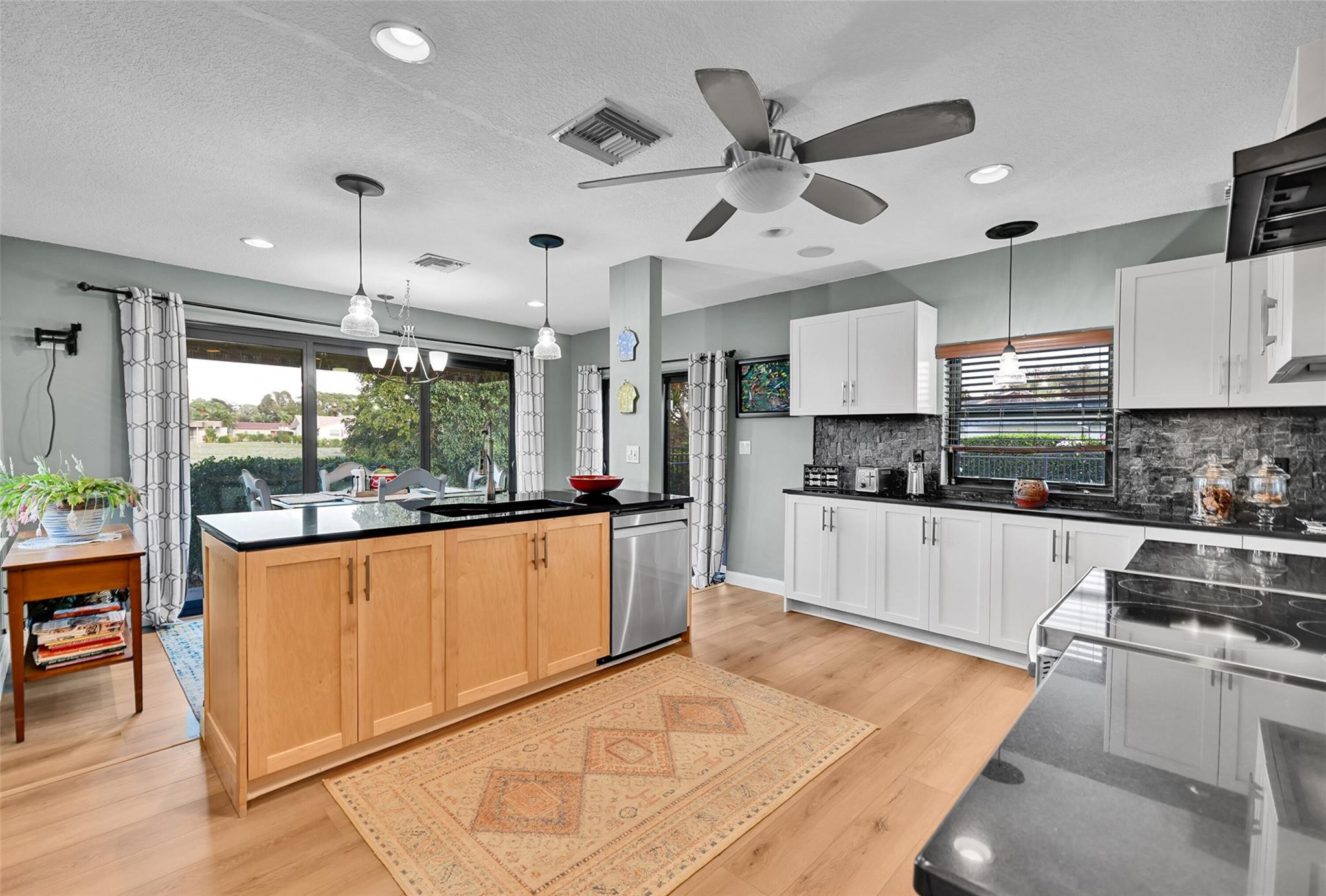 WOODLANDS SEC 5 - Residential