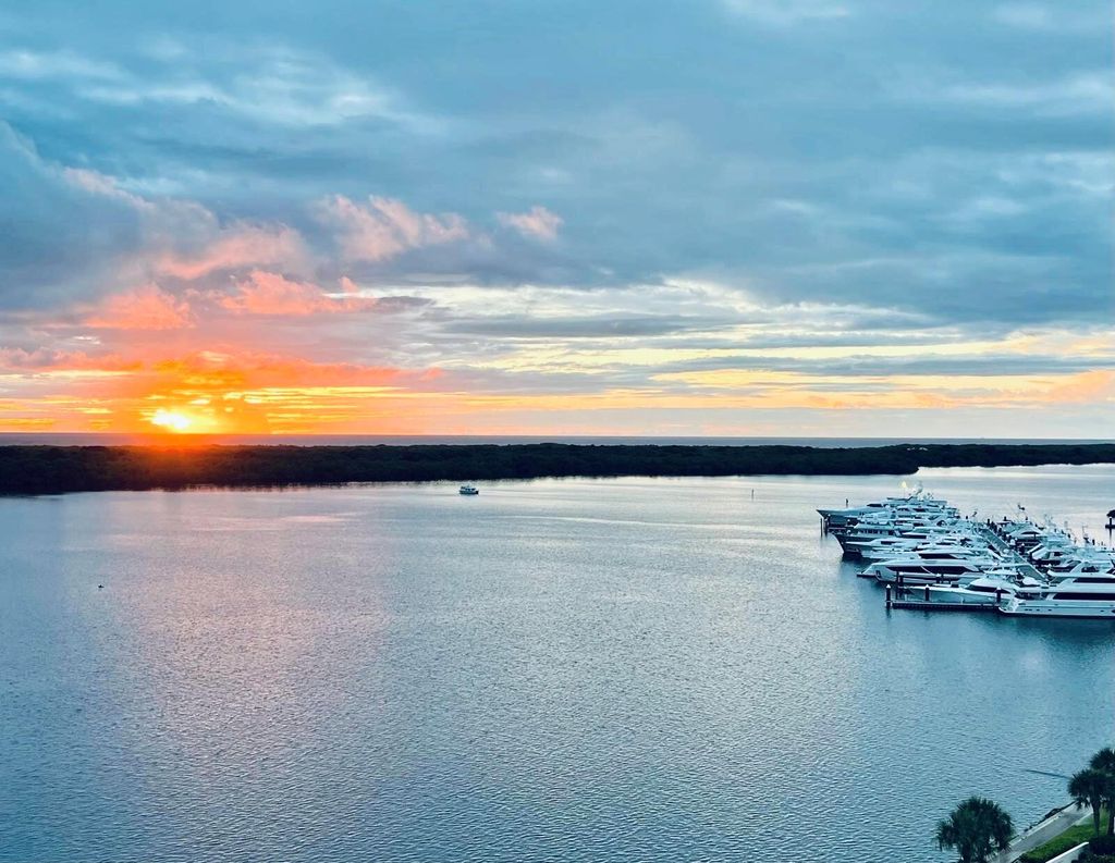 Photo of 132 Lakeshore Drive #1118, North Palm Beach, FL 33408 (MLS # R11128036)