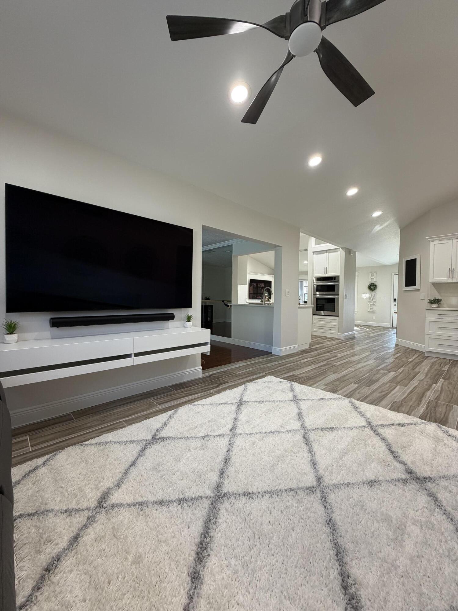 PORT ST LUCIE SECTION 13 - Residential