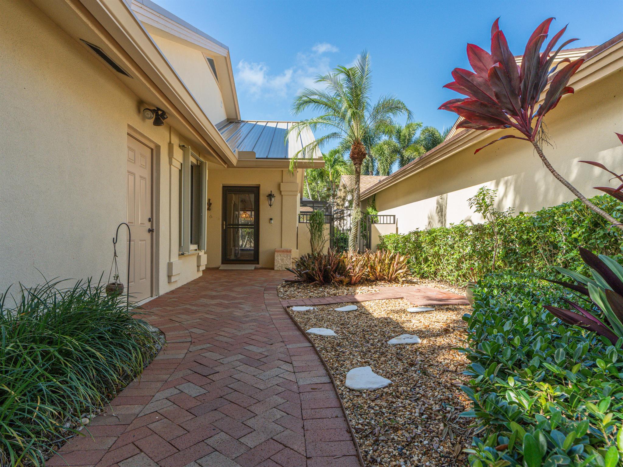 River at the Bluffs - Residential