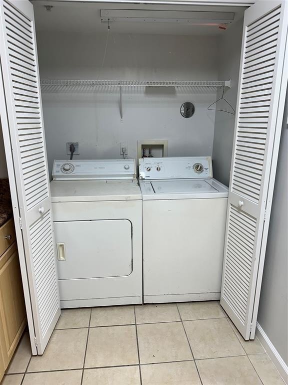 Sheridan Beach Club Condo - Residential Lease