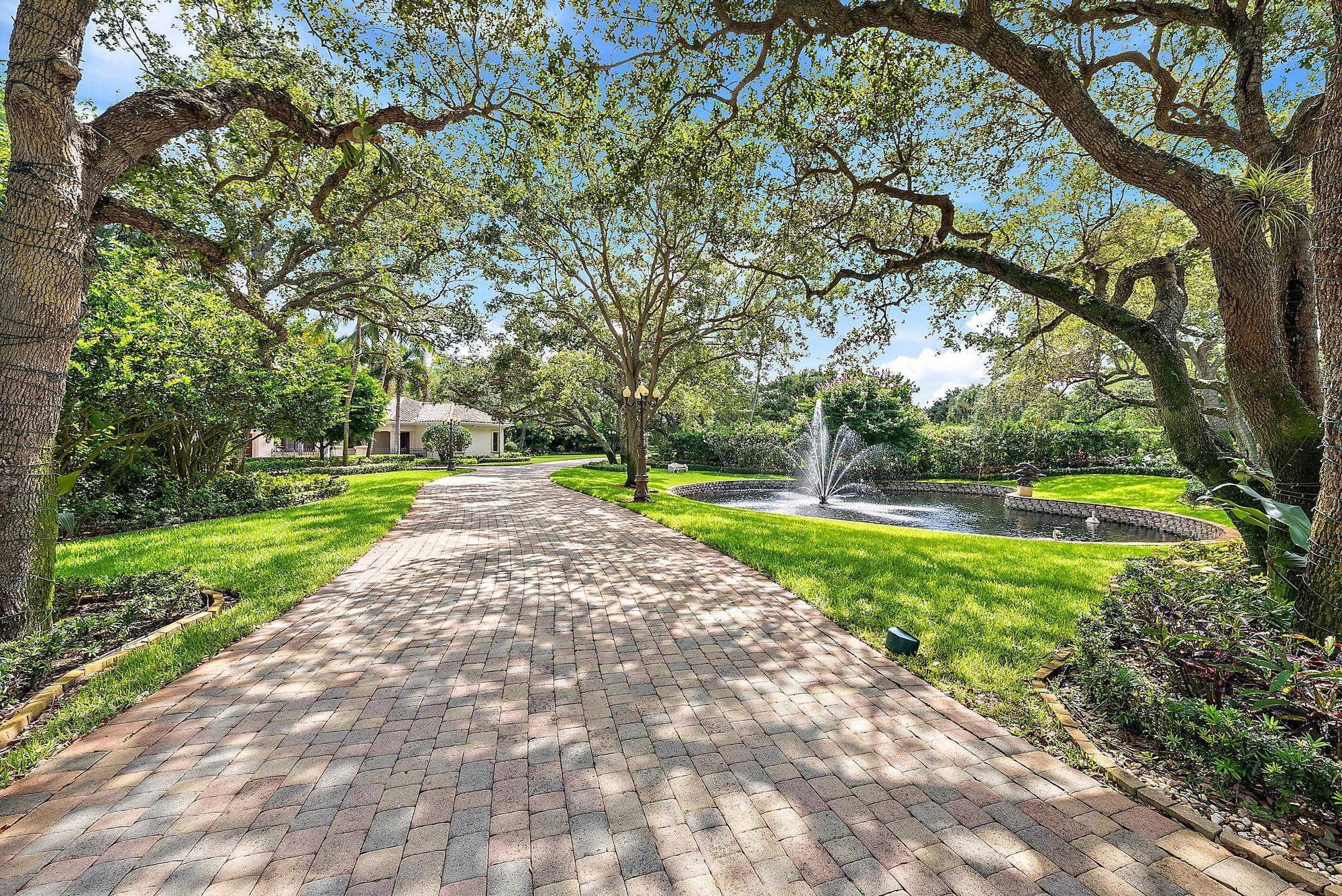 2330 Seven Oaks Lane
