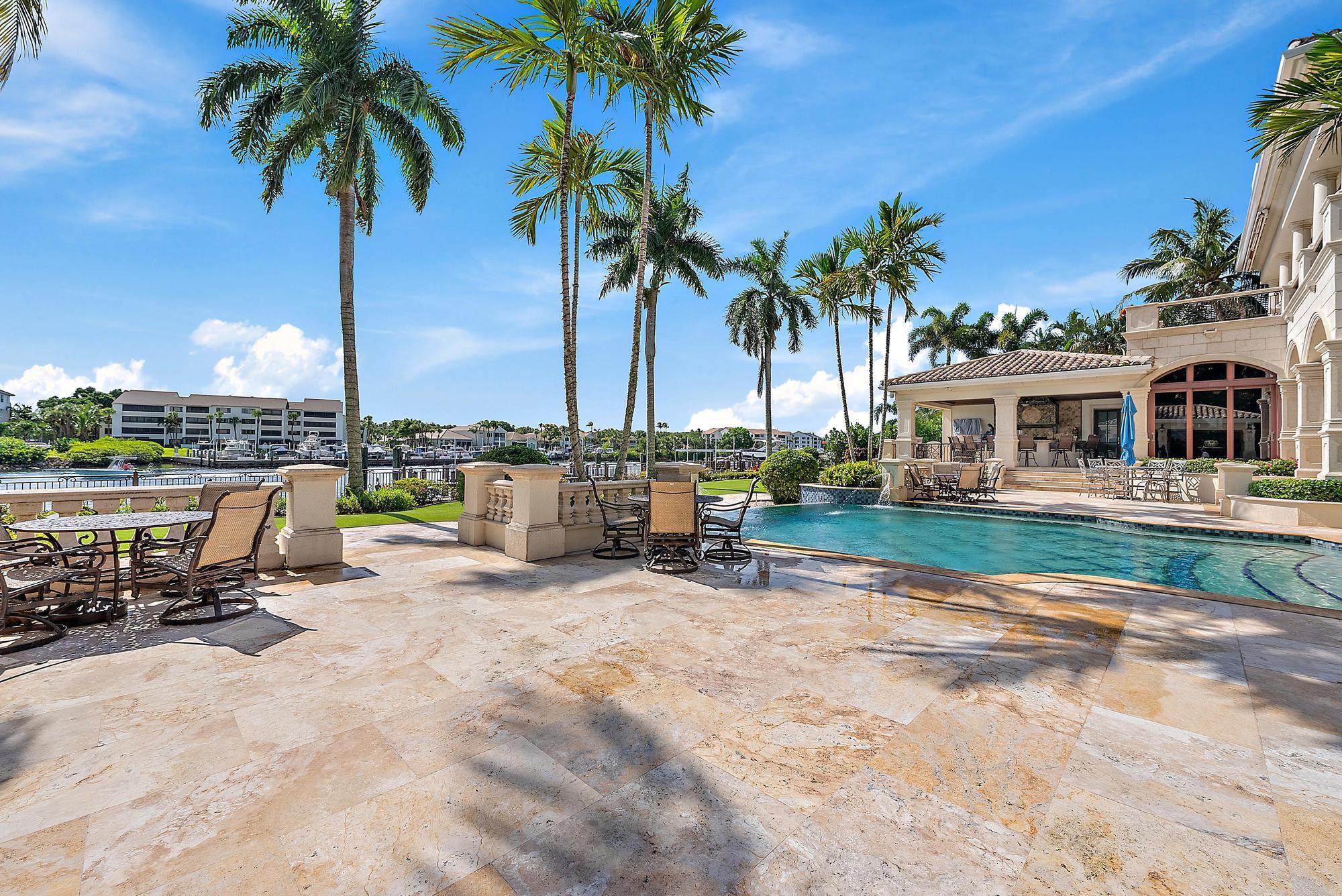 SEVEN OAKS - Residential