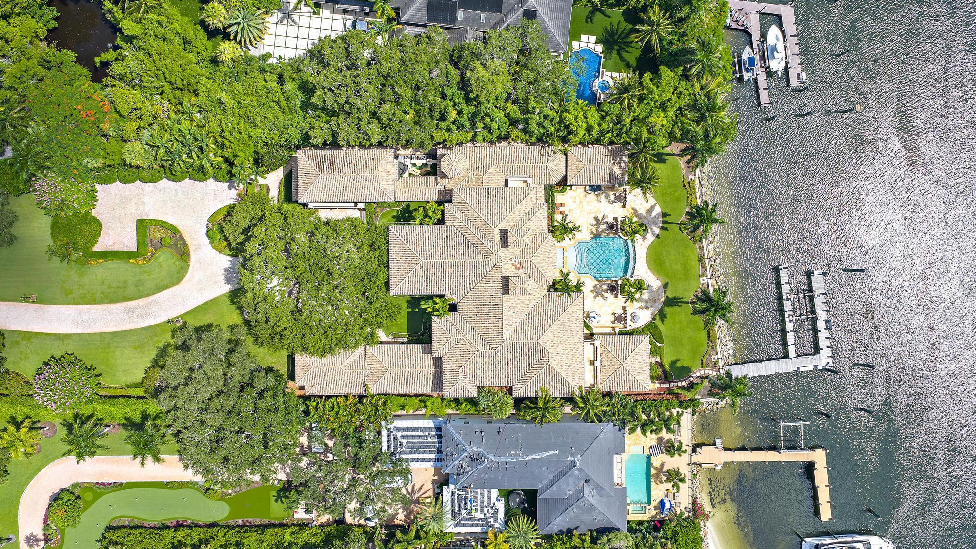 SEVEN OAKS - Residential