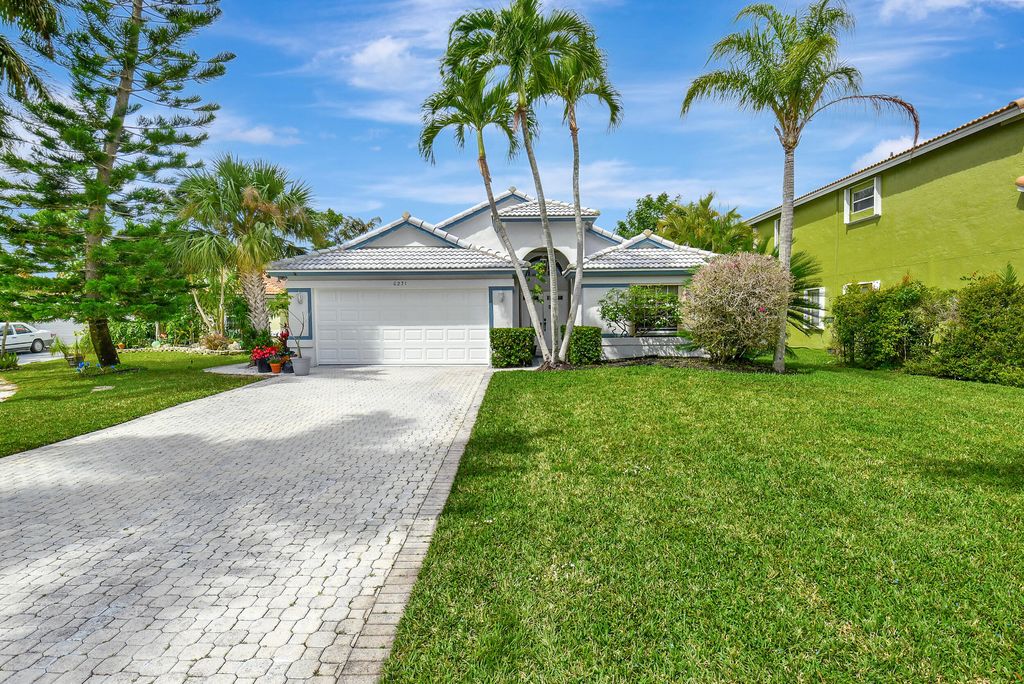 Photo of 6271 Windchime Place, Boynton Beach, FL 33472 (MLS # R11118785)