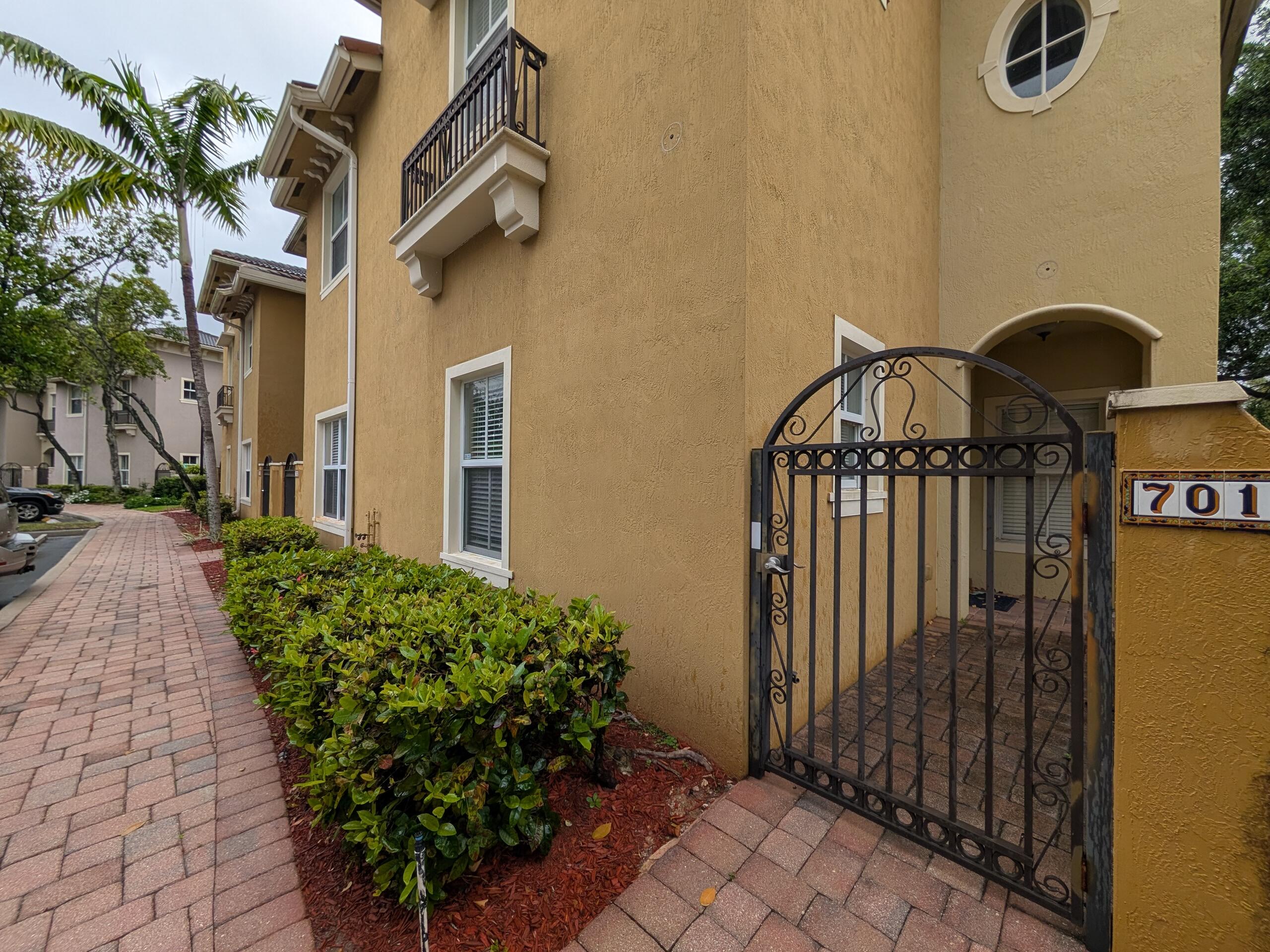 Tuscan Villas Condo - Residential Lease