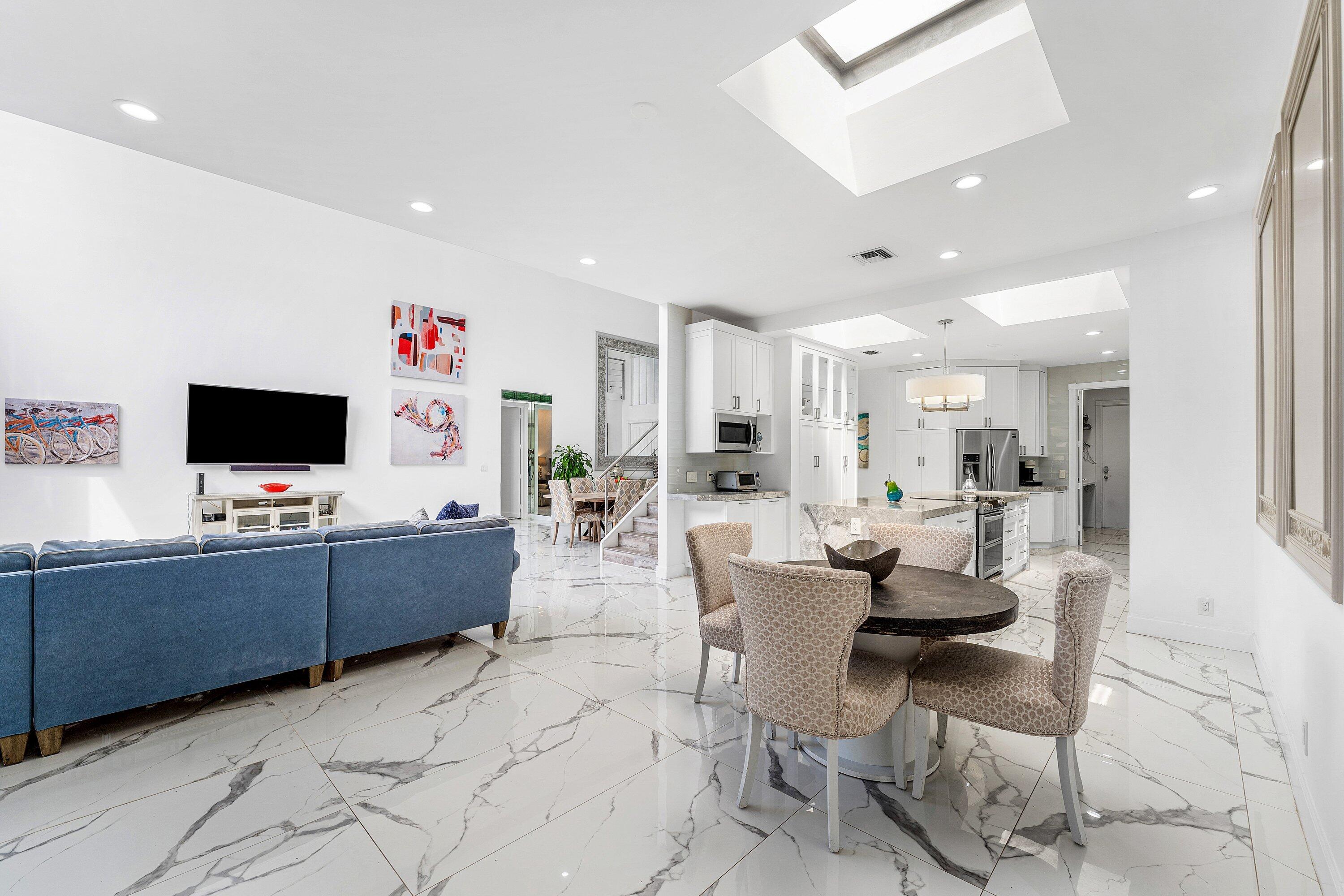 WATERFORD / POLO CLUB - Residential