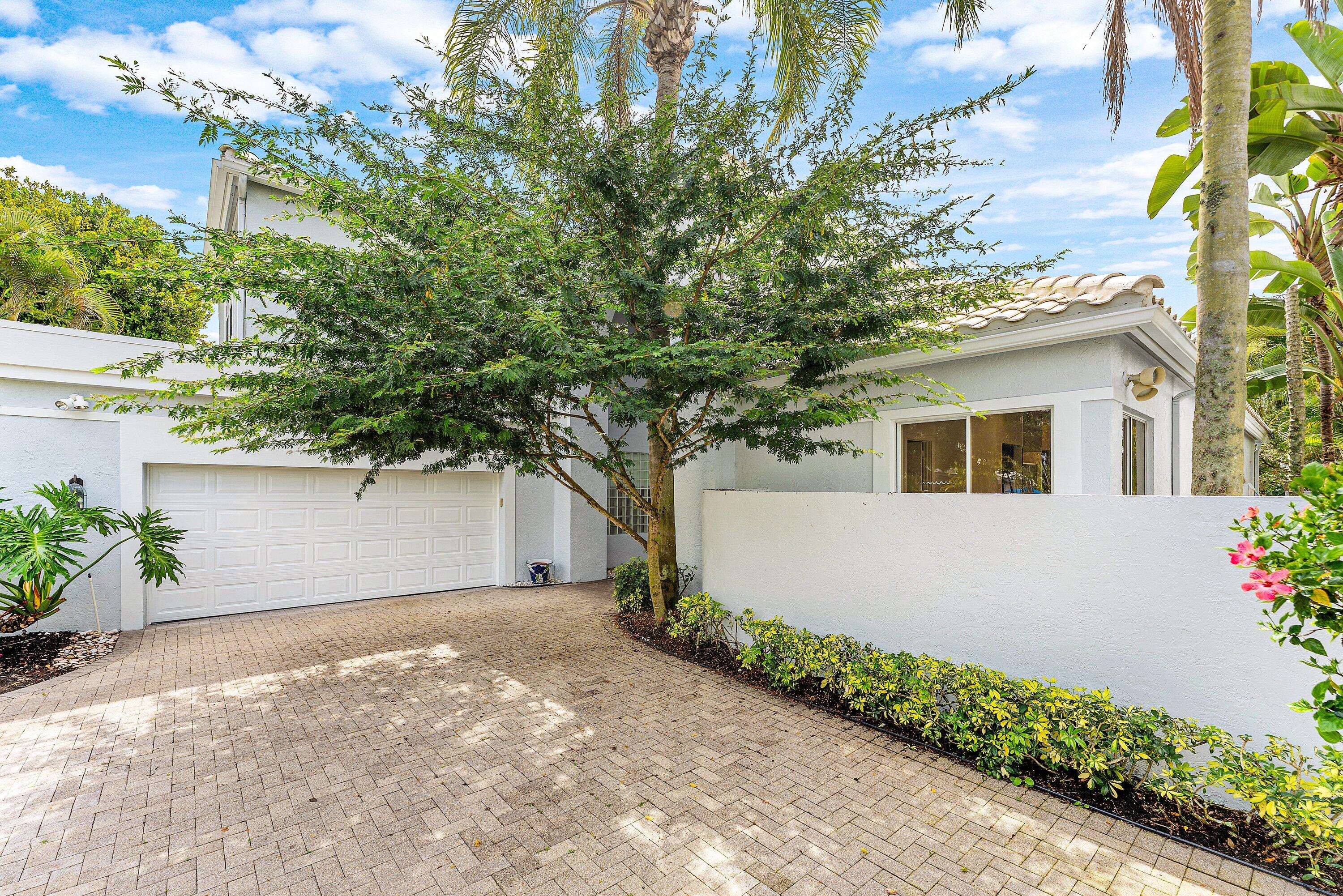 WATERFORD / POLO CLUB - Residential