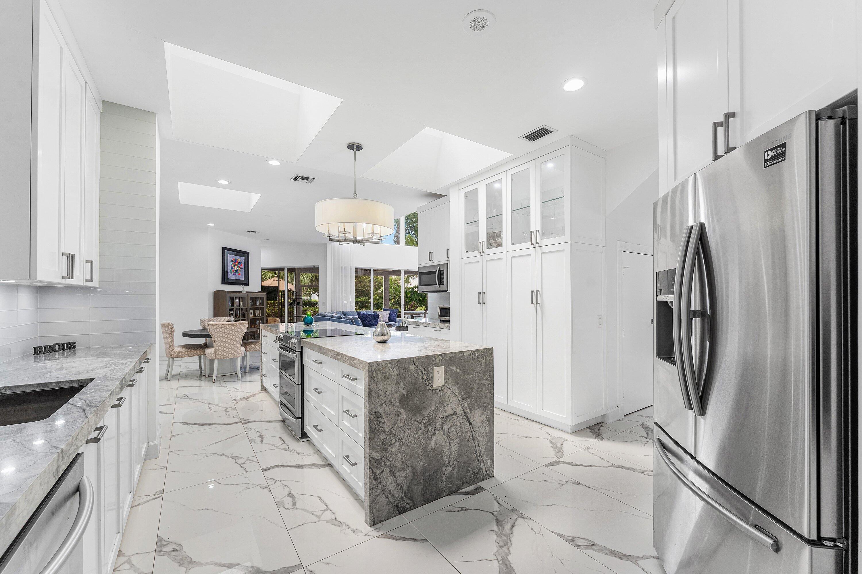 WATERFORD / POLO CLUB - Residential