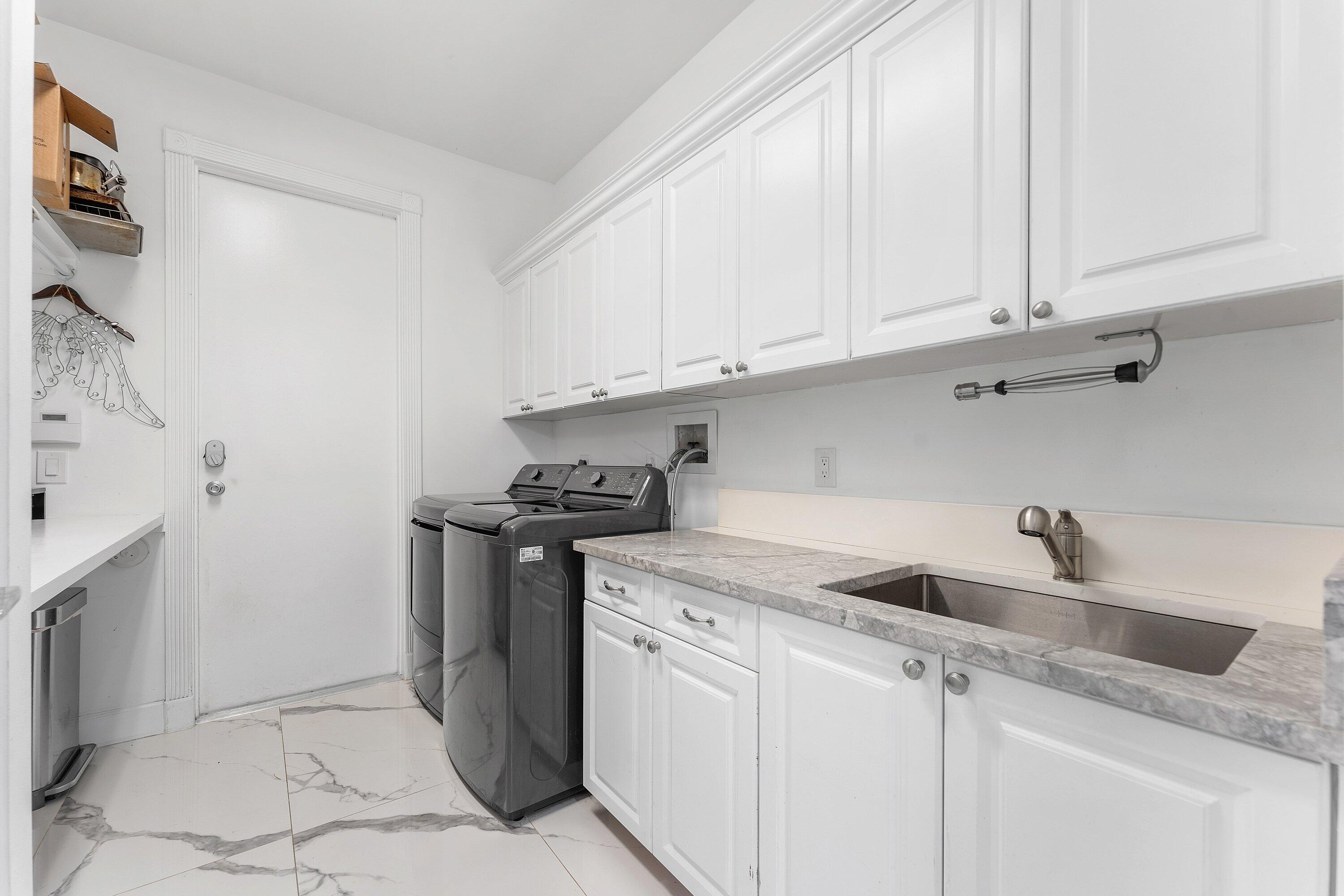 WATERFORD / POLO CLUB - Residential