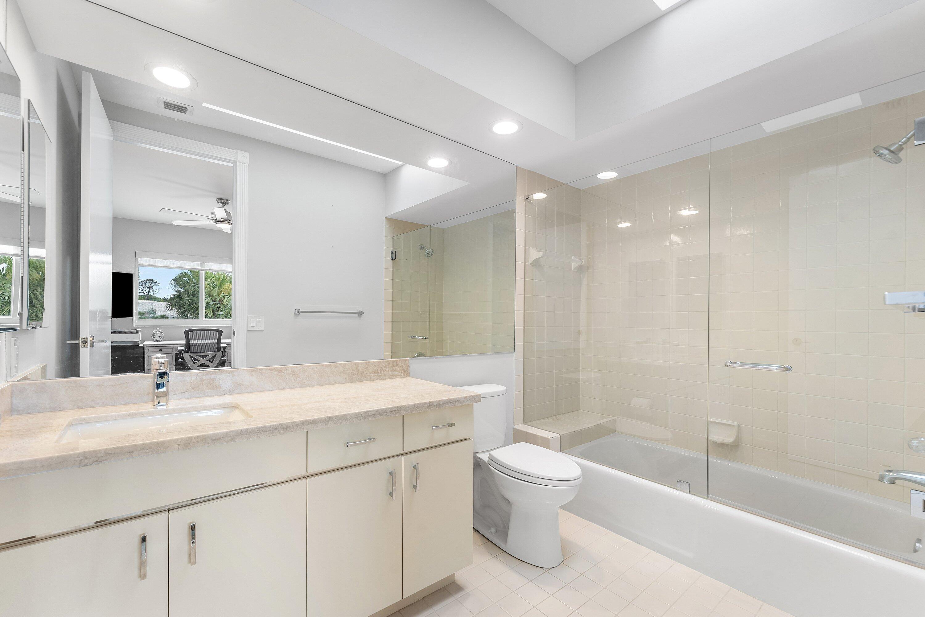 WATERFORD / POLO CLUB - Residential