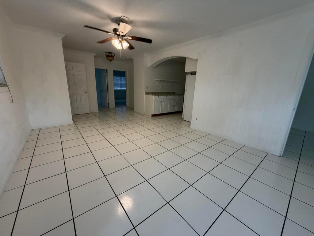 Photo of 421 NE 11TH Street #5, Fort Lauderdale, FL 33304 (MLS # B26074119)